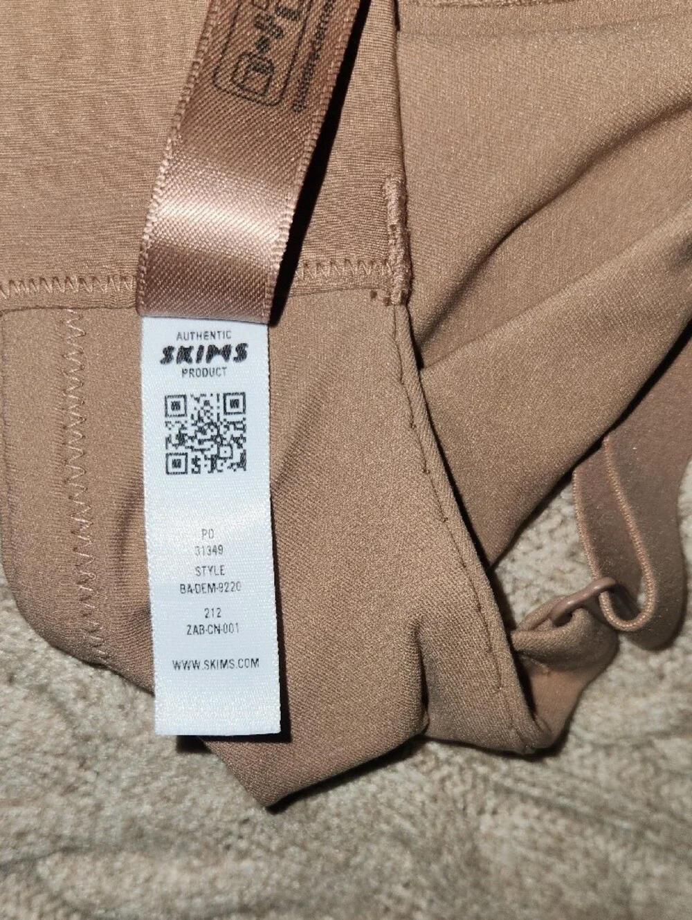 SKIMS Fits Everybody Unlined Demi Bra in Sienna
